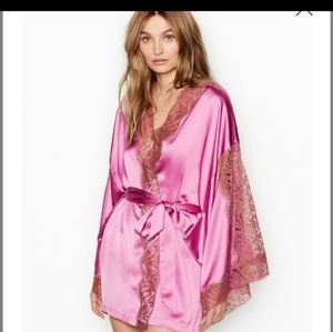 Victoria's Secret lace short robe, size M/L